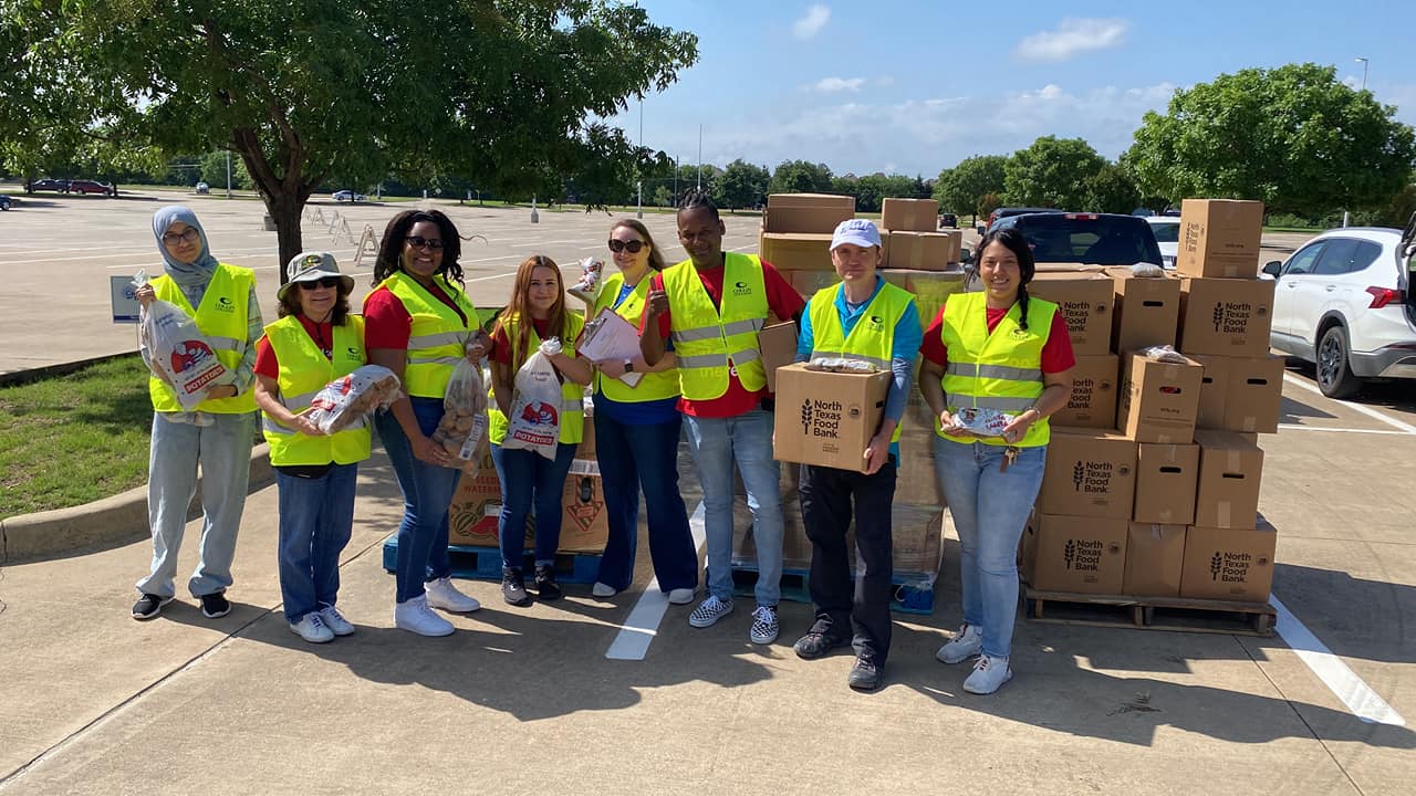 Students help at food bank